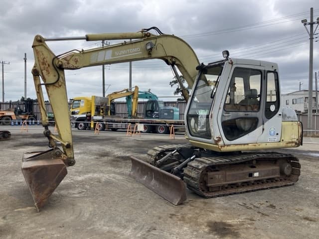 EXCAVATOR — Auction (lot 8459-166)