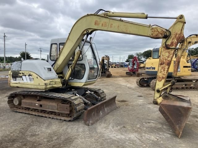 EXCAVATOR — Auction (lot 8459-166)