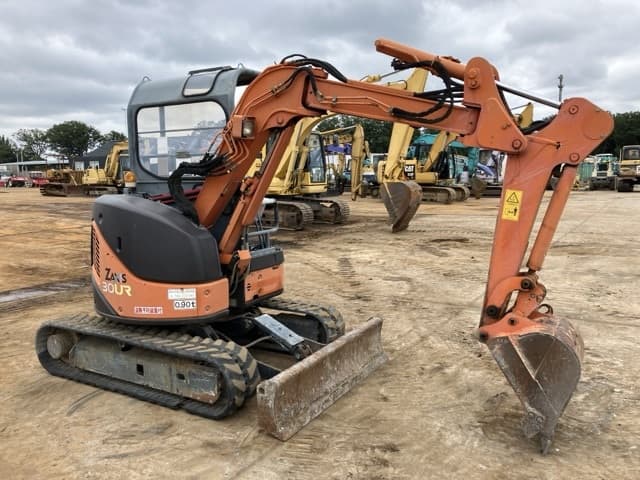 MINI EXCAVATOR — Auction (lot 8459-169)