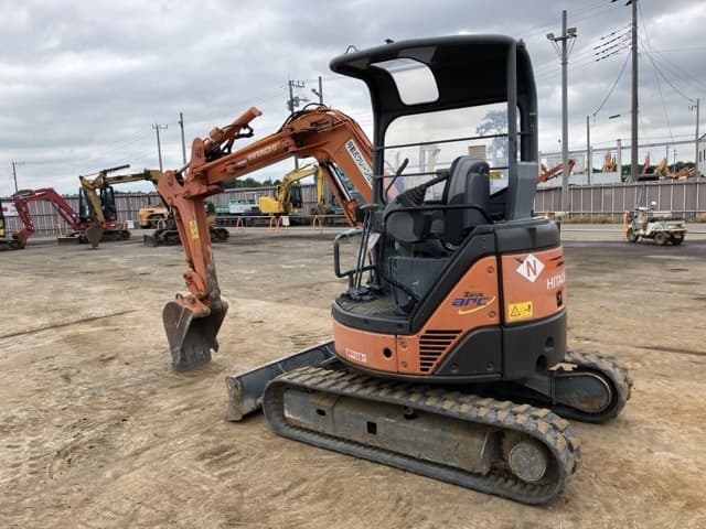MINI EXCAVATOR — Auction (lot 8459-169)