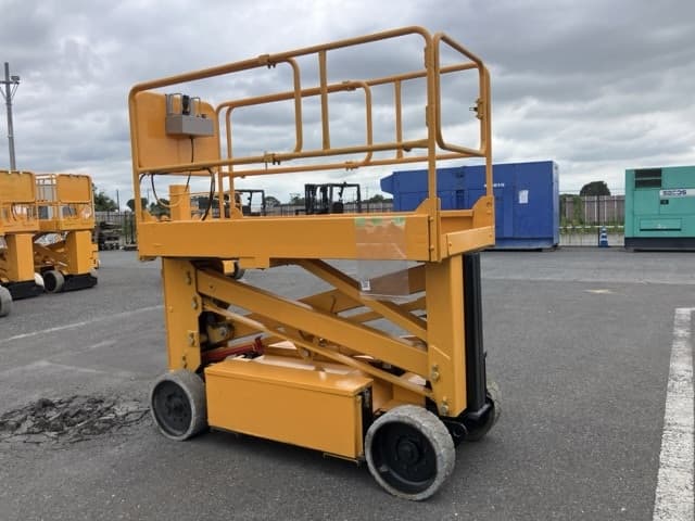 AERIAL WORK PLATFORM — Auction (lot 8459-17)