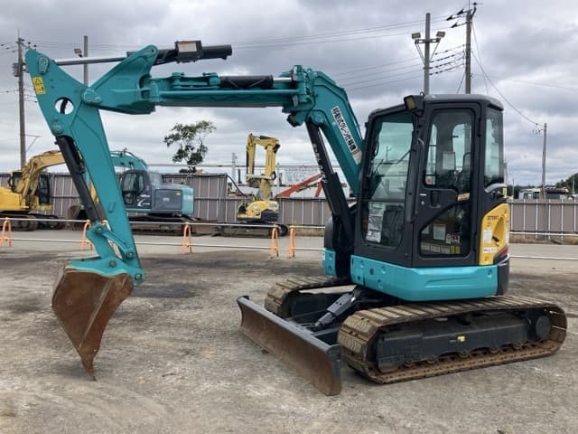 MINI EXCAVATOR — Auction (lot 8459-172)