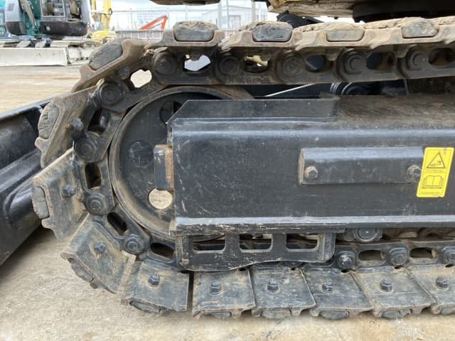 MINI EXCAVATOR — Auction (lot 8459-177)