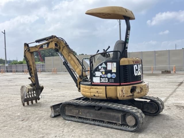 MINI EXCAVATOR — Auction (lot 8459-178)
