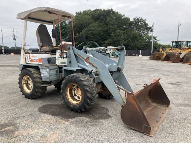 MINI WHEEL LOADER — Auction (lot 8459-179)