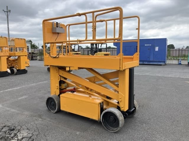 AERIAL WORK PLATFORM — Auction (lot 8459-18)