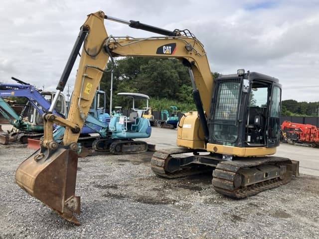 EXCAVATOR — Auction (lot 8459-1803)