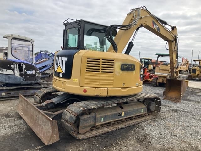 EXCAVATOR — Auction (lot 8459-1803)