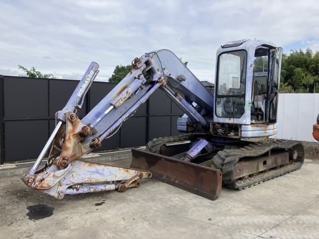 EXCAVATOR — Auction (lot 8459-1804)