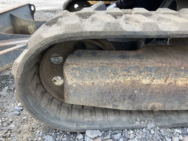 MINI EXCAVATOR — Auction (lot 8459-1808)