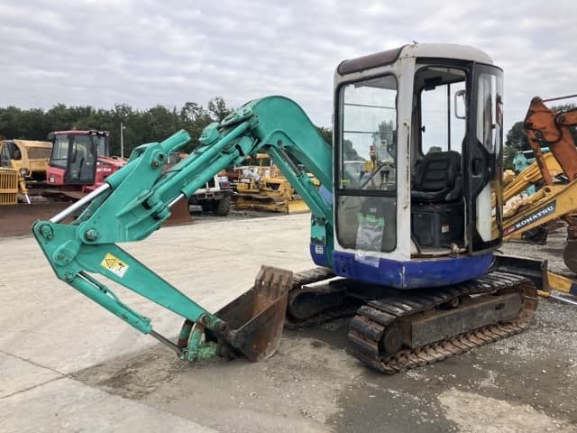 MINI EXCAVATOR — Auction (lot 8459-1814)
