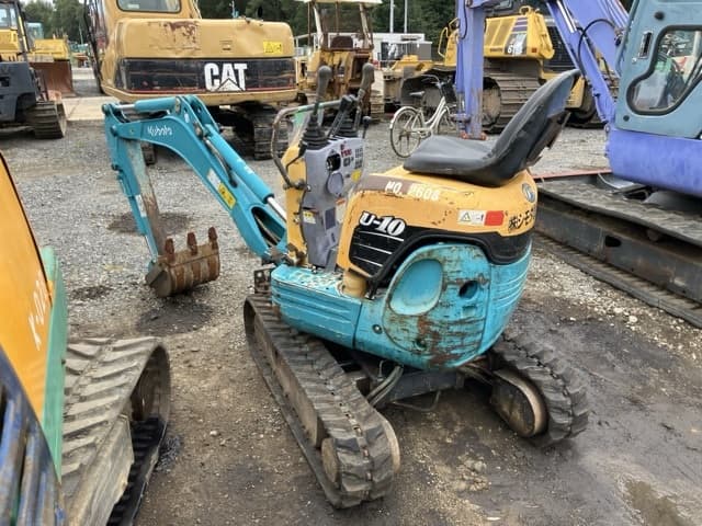 MINI EXCAVATOR — Auction (lot 8459-1817)