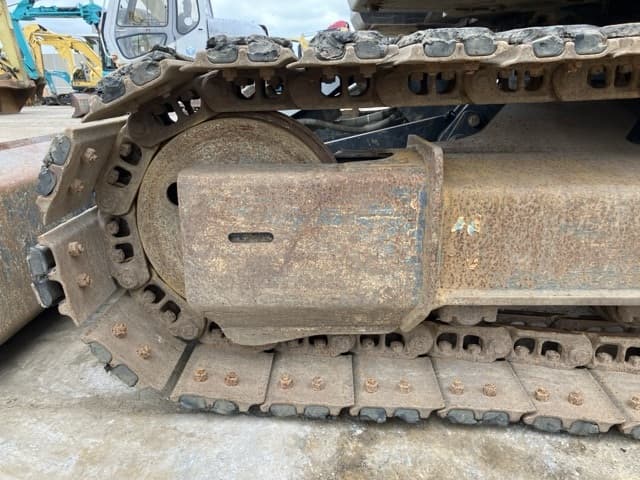 EXCAVATOR — Auction (lot 8459-182)