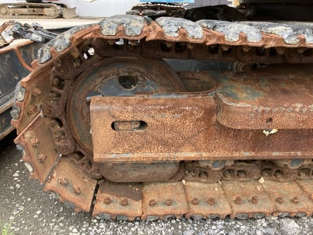 EXCAVATOR — Auction (lot 8459-1821)