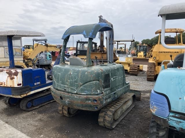 MINI EXCAVATOR — Auction (lot 8459-1823)