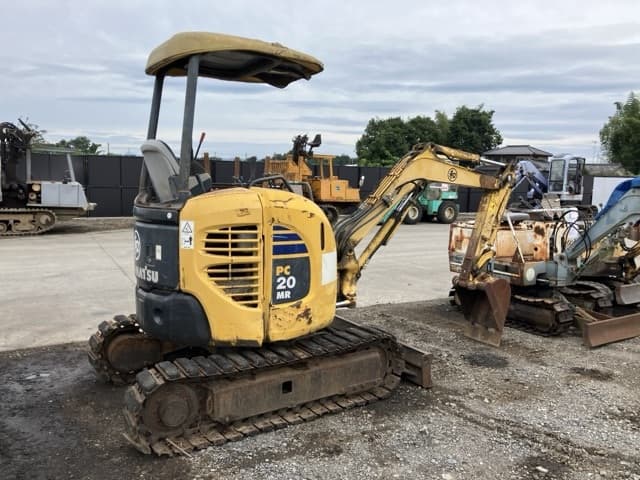 MINI EXCAVATOR — Auction (lot 8459-1824)