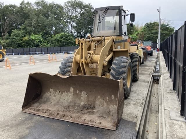 WHEEL LOADER — Auction (lot 8459-1826)