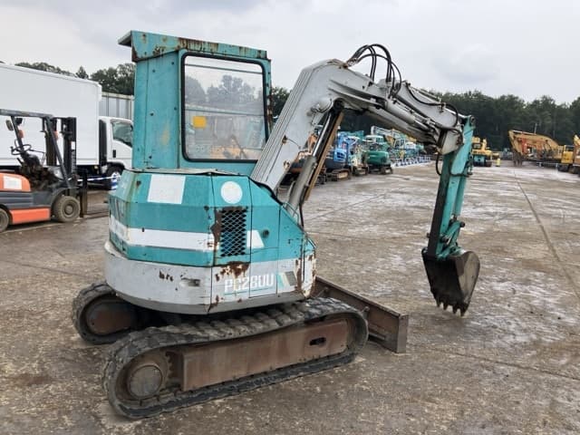 MINI EXCAVATOR — Auction (lot 8459-183)