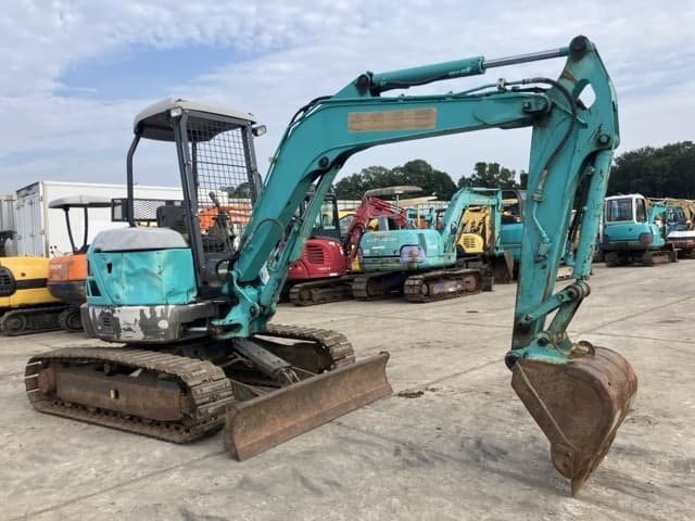 MINI EXCAVATOR — Auction (lot 8459-184)