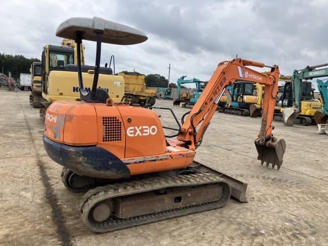 MINI EXCAVATOR — Auction (lot 8459-186)