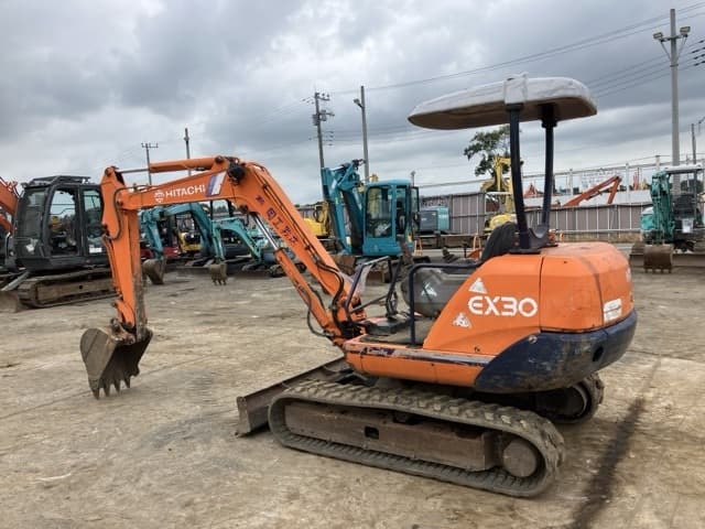 MINI EXCAVATOR — Auction (lot 8459-186)