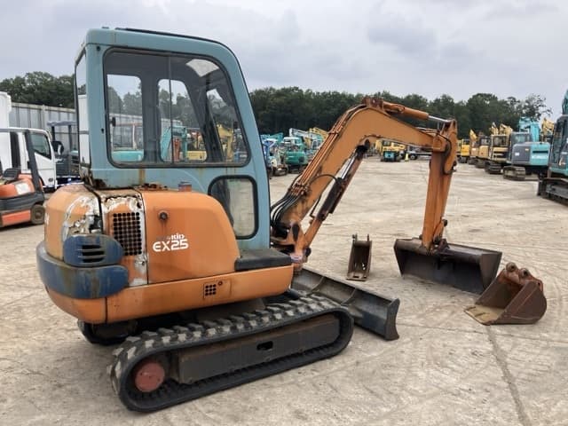 MINI EXCAVATOR — Auction (lot 8459-189)