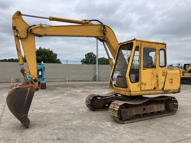 EXCAVATOR — Auction (lot 8459-19)