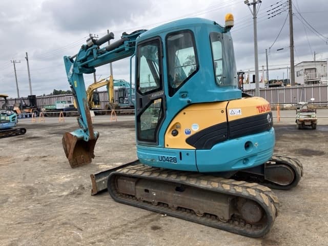 MINI EXCAVATOR — Auction (lot 8459-193)