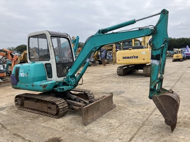 MINI EXCAVATOR — Auction (lot 8459-196)