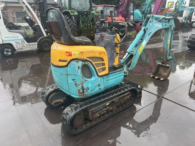 MINI EXCAVATOR — Auction (lot 8459-20008)