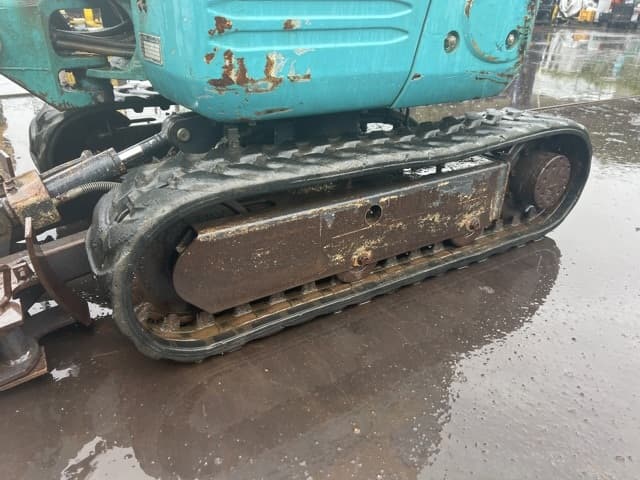 MINI EXCAVATOR — Auction (lot 8459-20008)