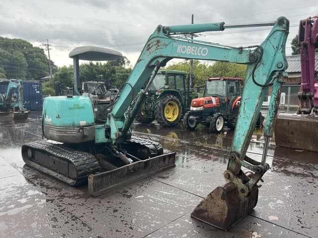 MINI EXCAVATOR — Auction (lot 8459-20012)