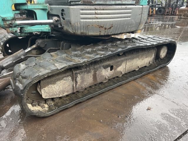 MINI EXCAVATOR — Auction (lot 8459-20012)