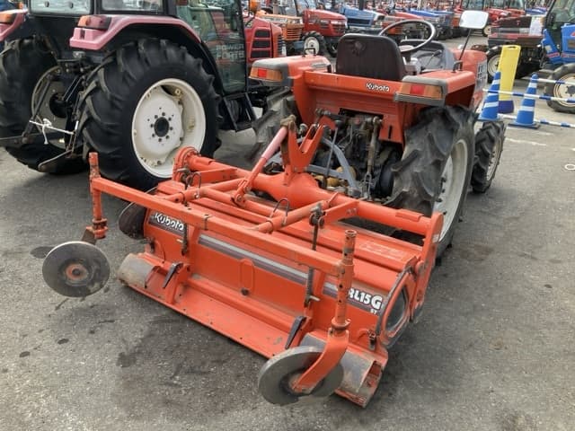 Tractor — Auction (lot 8459-2028)