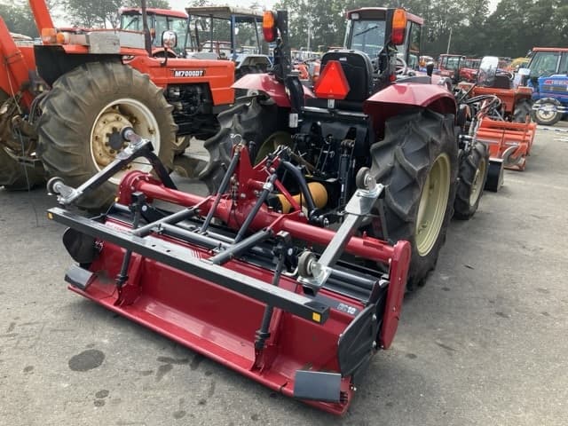 Tractor — Auction (lot 8459-2030)