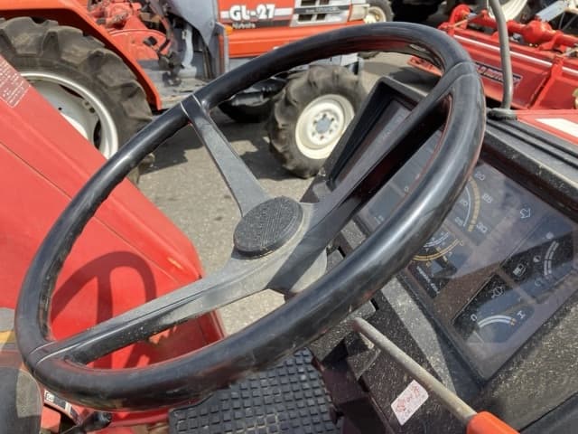Tractor — Auction (lot 8459-2034)