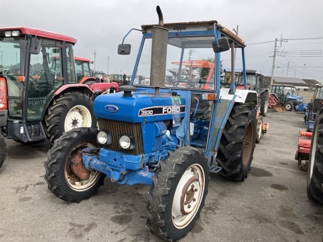 Tractor — Auction (lot 8459-2038)