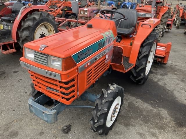 Tractor — Auction (lot 8459-2042)