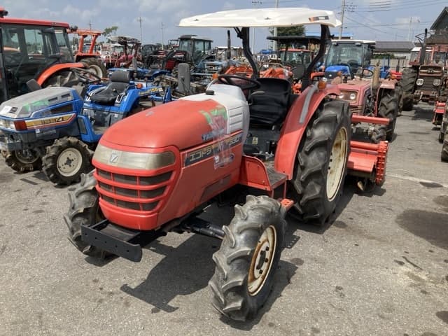 Tractor — Auction (lot 8459-2044)