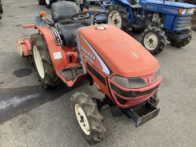 Tractor — Auction (lot 8459-2046)