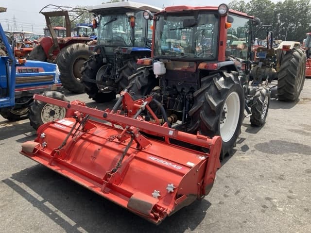Tractor — Auction (lot 8459-2047)