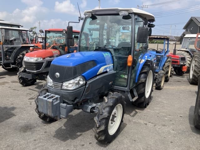 Tractor — Auction (lot 8459-2052)