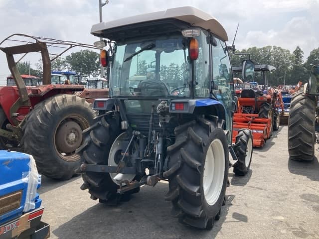 Tractor — Auction (lot 8459-2052)