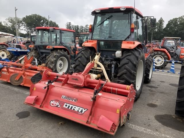Tractor — Auction (lot 8459-2055)