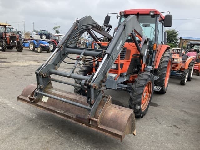 Tractor — Auction (lot 8459-2087)