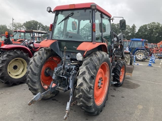 Tractor — Auction (lot 8459-2087)