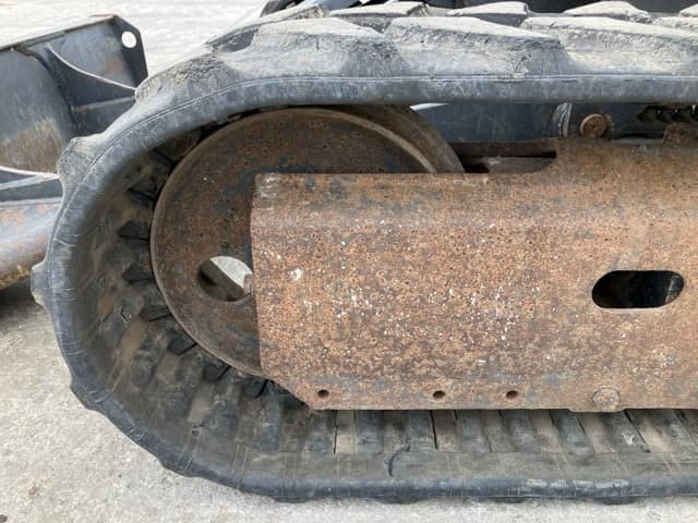 MINI EXCAVATOR — Auction (lot 8459-21)