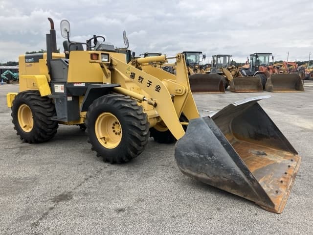 WHEEL LOADER — Auction (lot 8459-211)