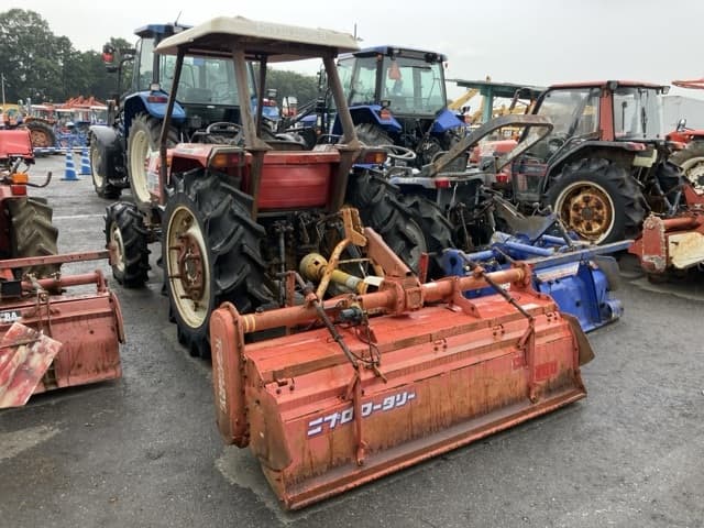 Tractor — Auction (lot 8459-2110)