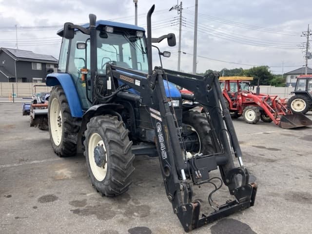 Tractor — Auction (lot 8459-2111)